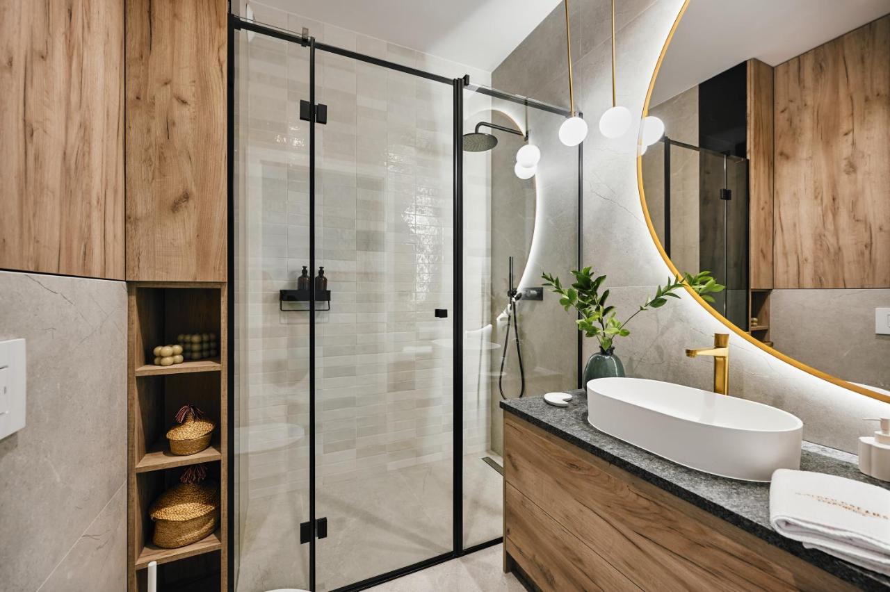 Golden Dreams Luxury Apartment 81 克拉科夫 外观 照片